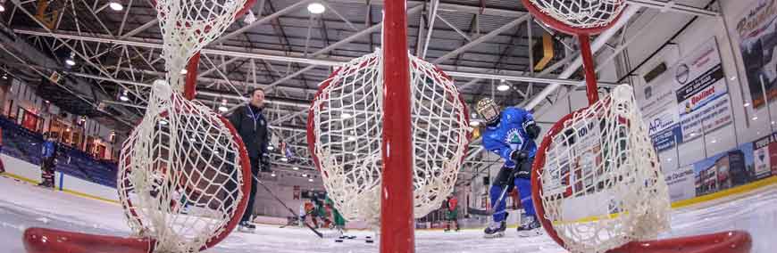 Le camp de hockey Michel Vallière est toujours à la fin pointe de la technologie avec ses nouveaux filets