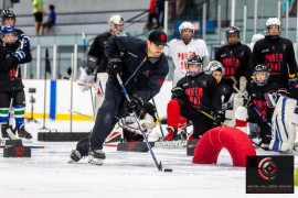 Conférencier au camp de hockey Michel Vallière