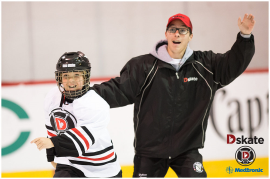 Conférencier au camp de hockey Michel Vallière